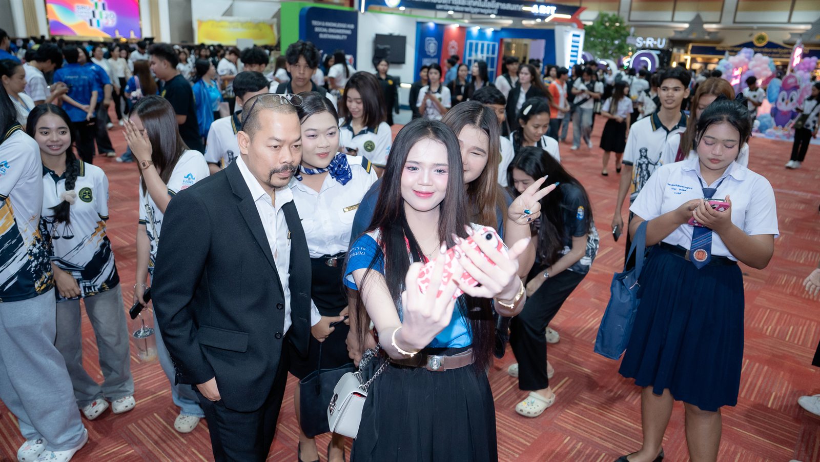 หอประชุมงาน open house 2027