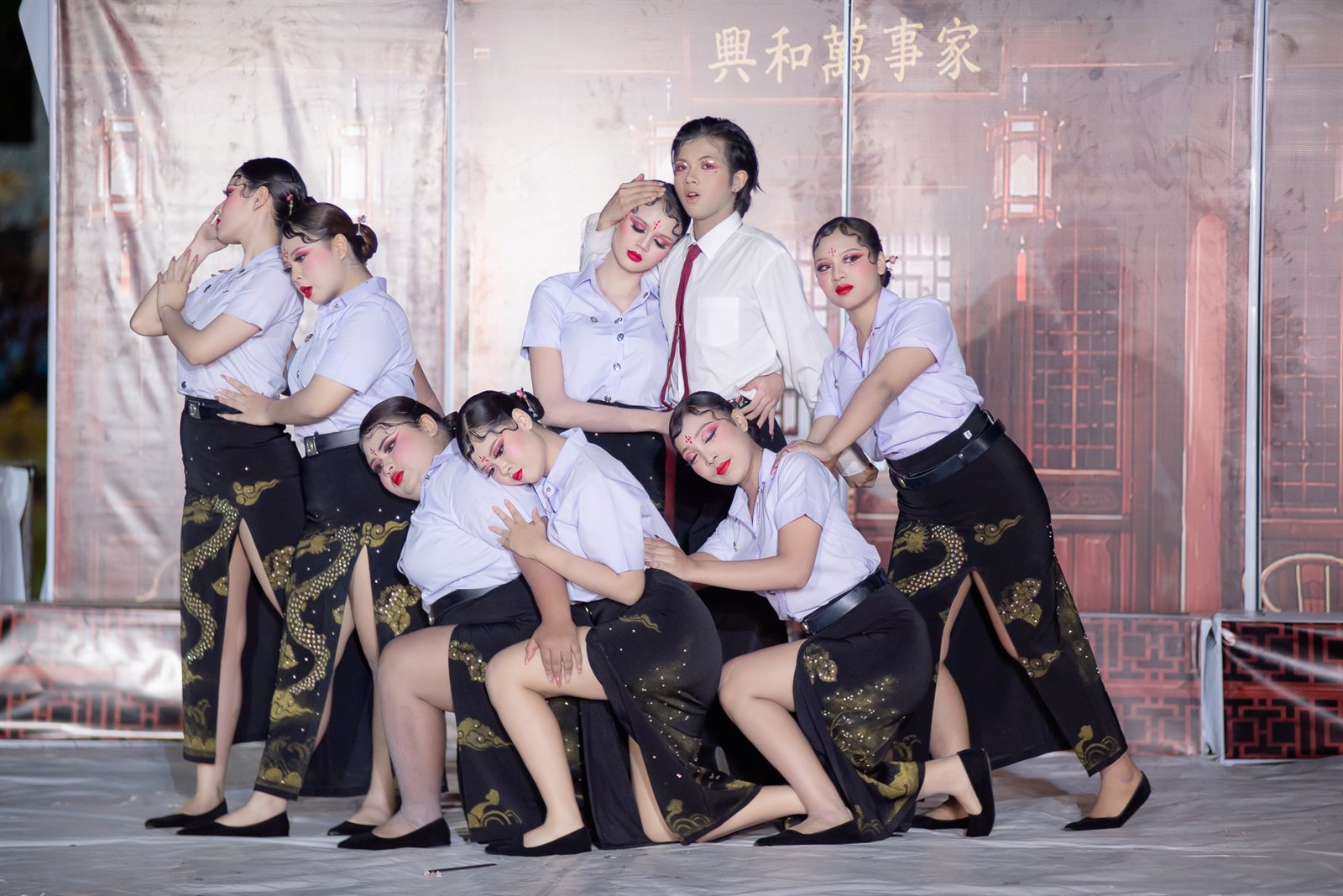 ขบวนพาเหรดคณะมนุษยศาสตร์และสังคมศาสตร์