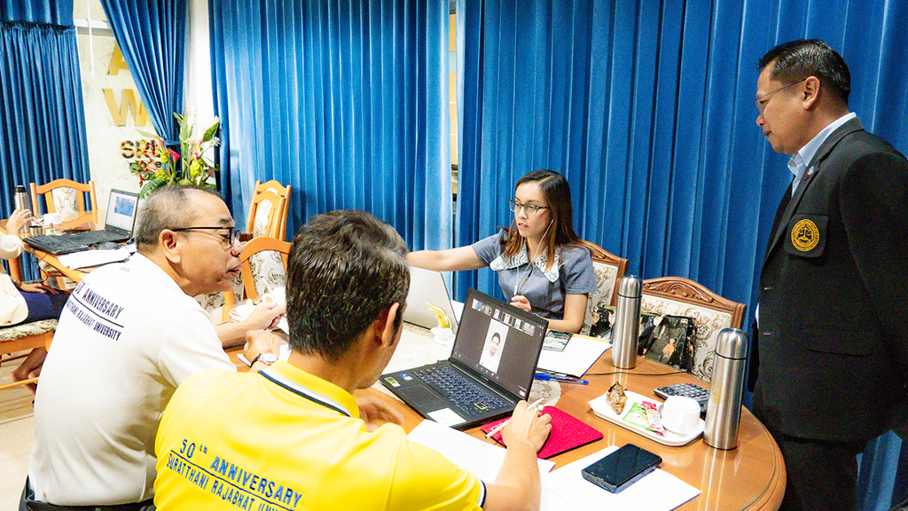 สอบสัมภาษณ์นักเรียน/นักศึกษา ภาคปกติ รอบที่ 3 SRU Roadshow Online
