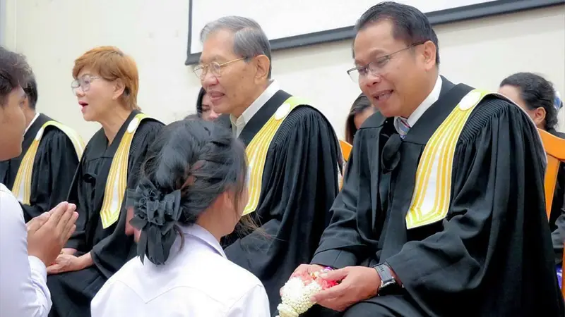 คณะนิติศาสตร์ เชิญผู้ทรงคุณวุฒิทางด้านกฎหมาย กิจกรรมไหว้ครูกฎหมาย